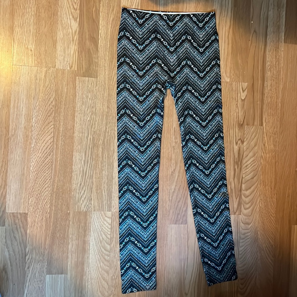 Colorful lightweight leggings very stretchy